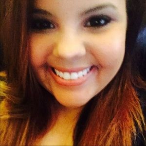 Meet your Posher, Alisha